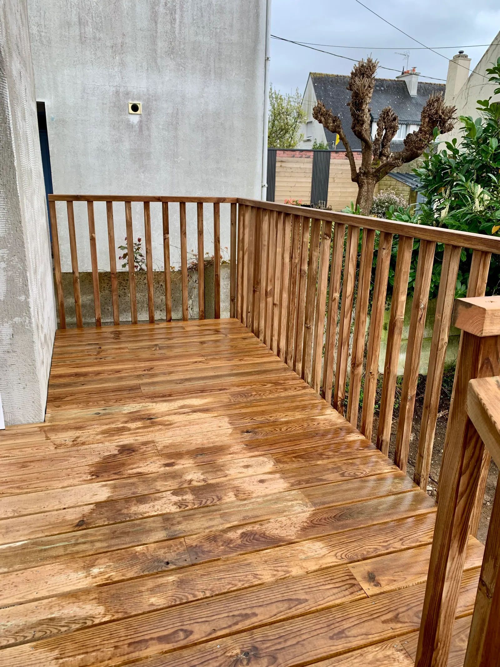 Terrasse sur pilotis à Auray — photo 4